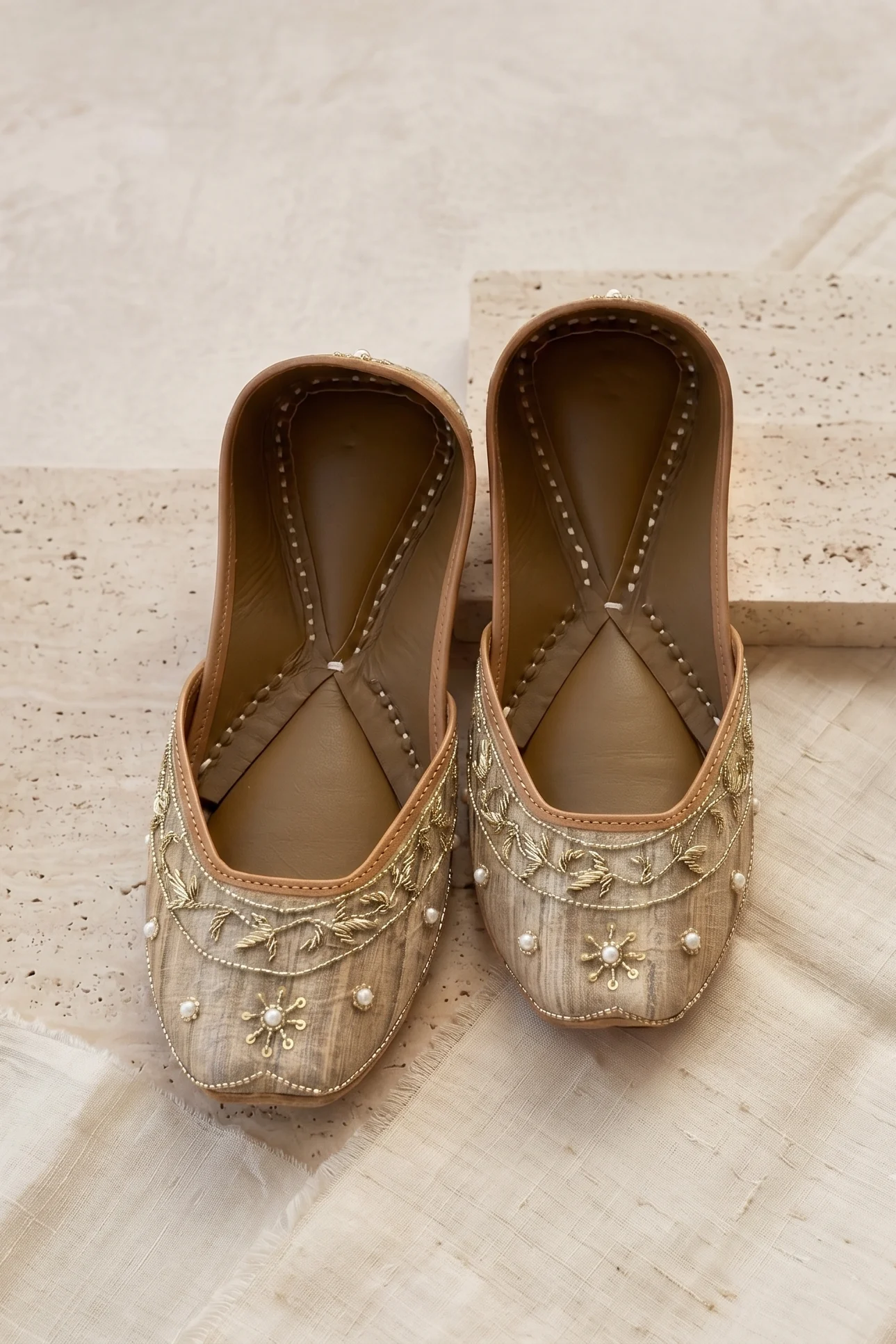 Champagne & Pearls Jutti